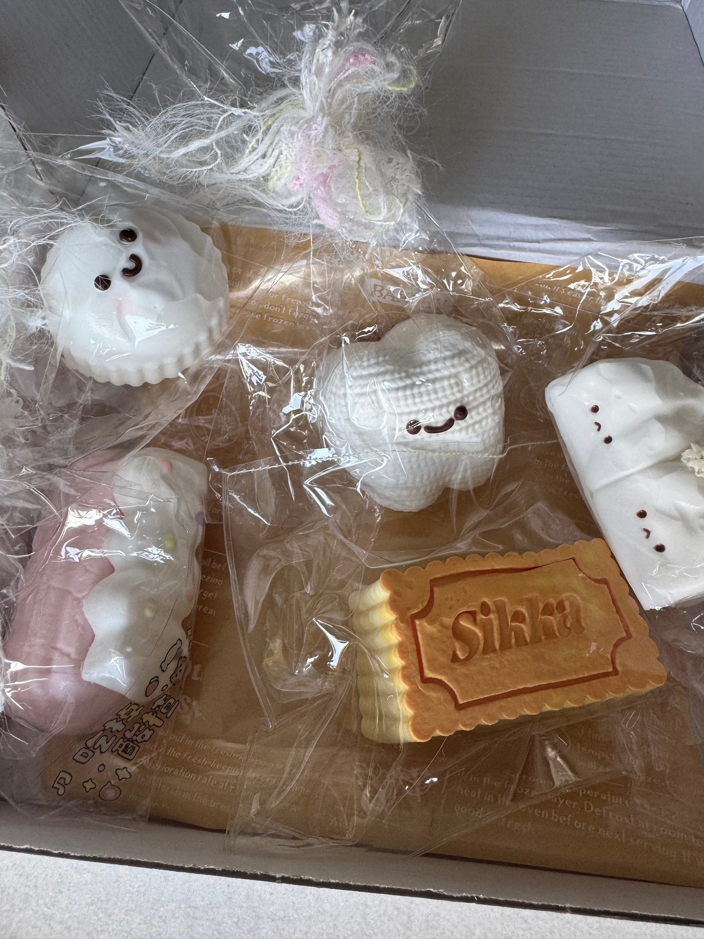 Box of 5 taba squshy